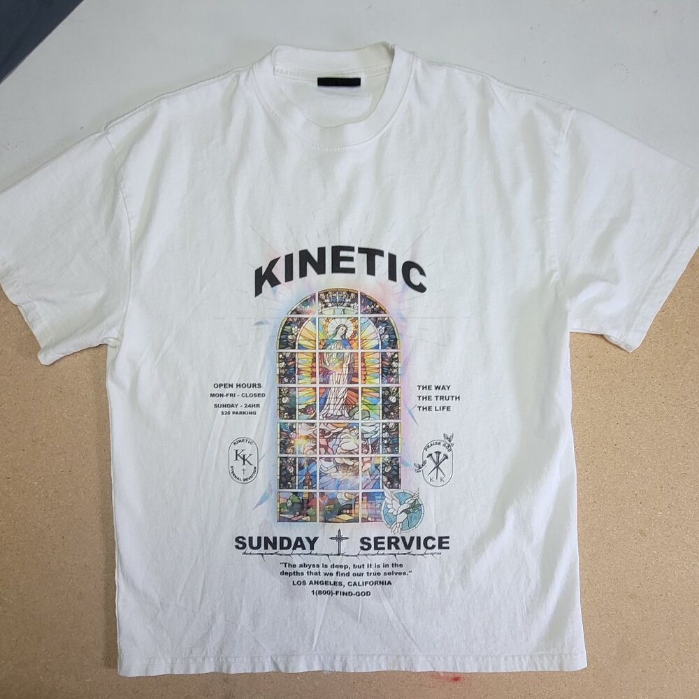 Kinetic Kings Sunday Service Graphic T-Shirt (Size M)